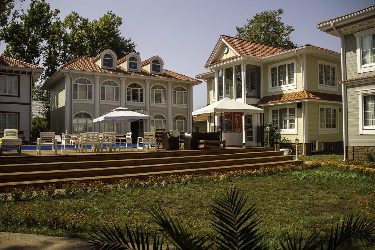 Hotel Maxx Gudauta Εξωτερικό φωτογραφία